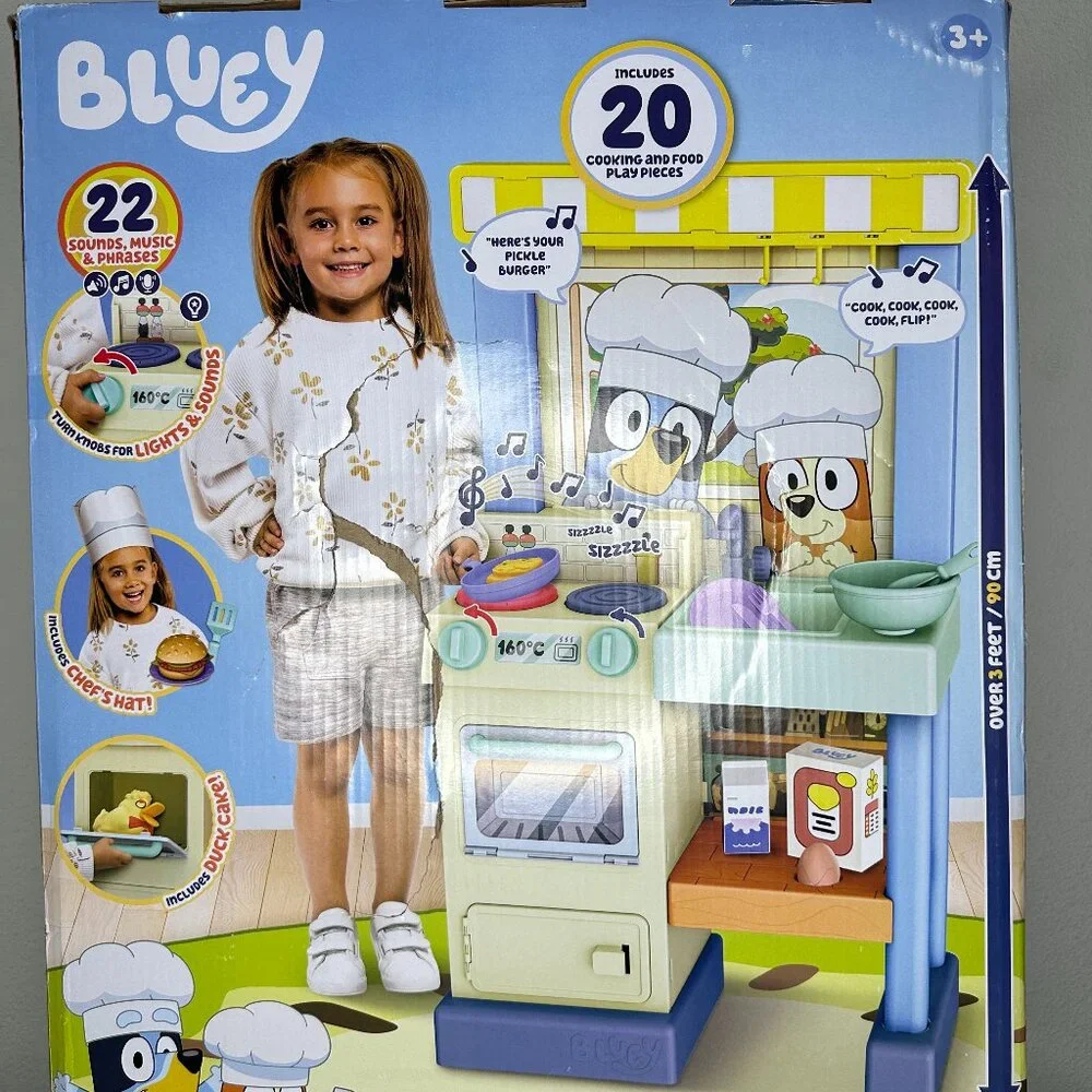 Bluey | Toys | Bluey Cook With Chef Kitchen Playset Toddler Toy Lights ...